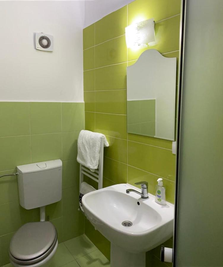 Amg Apartament Apartment Brasov Ngoại thất bức ảnh